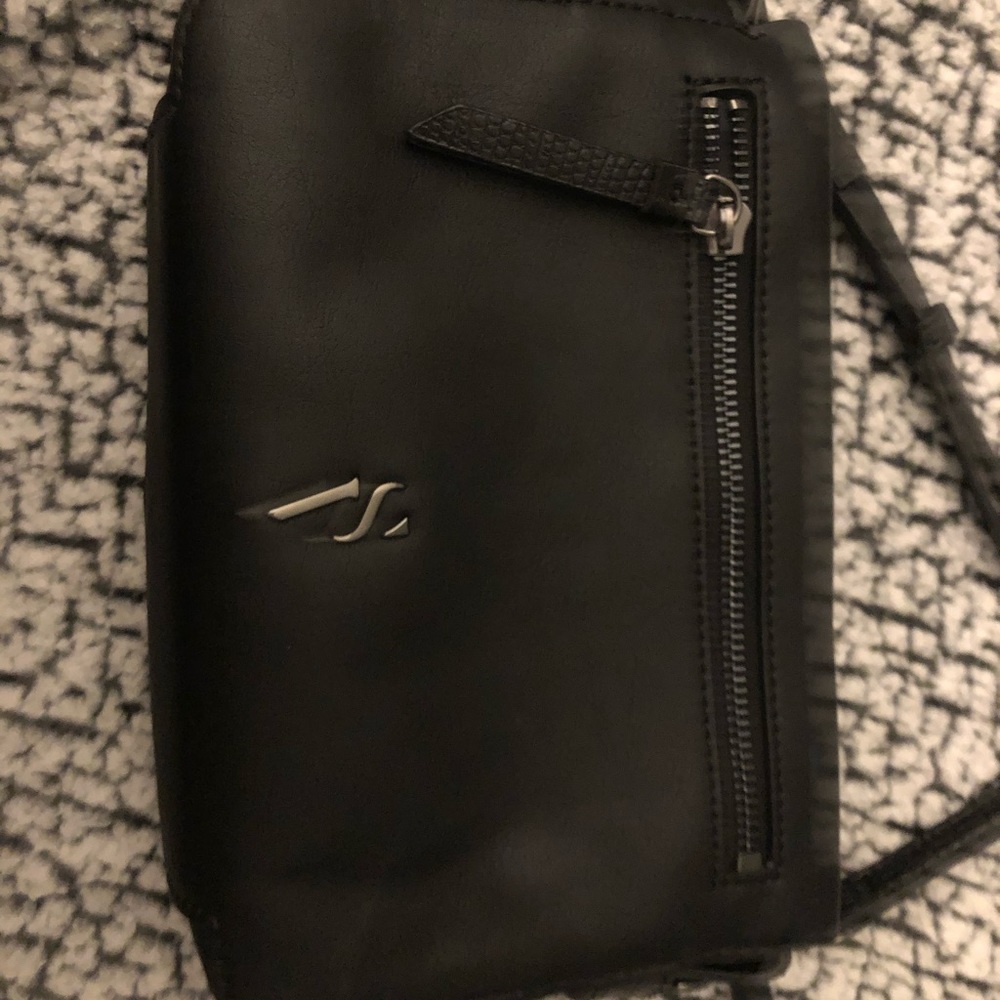 Black shoulder strap purse